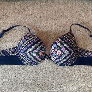 VS PINK Push up bra